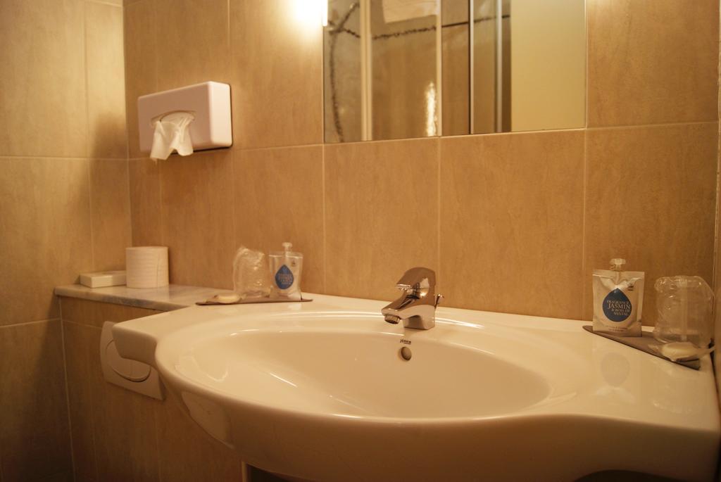 The Originals City, Hotel L'Hippocampe, Sete Balaruc-Le-Vieux Zewnętrze zdjęcie
